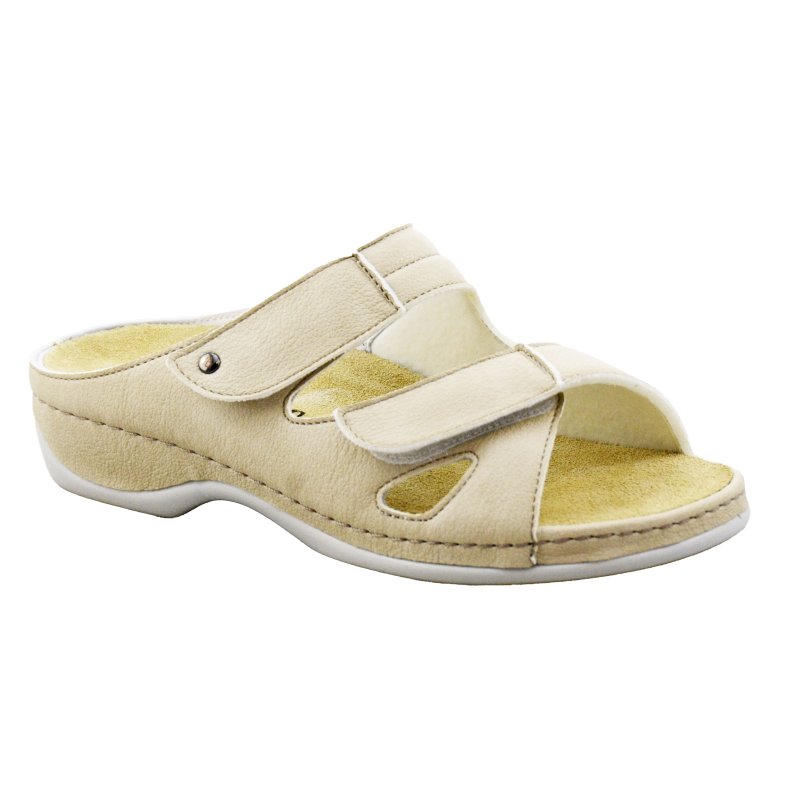 Janna Melbourne | Beige