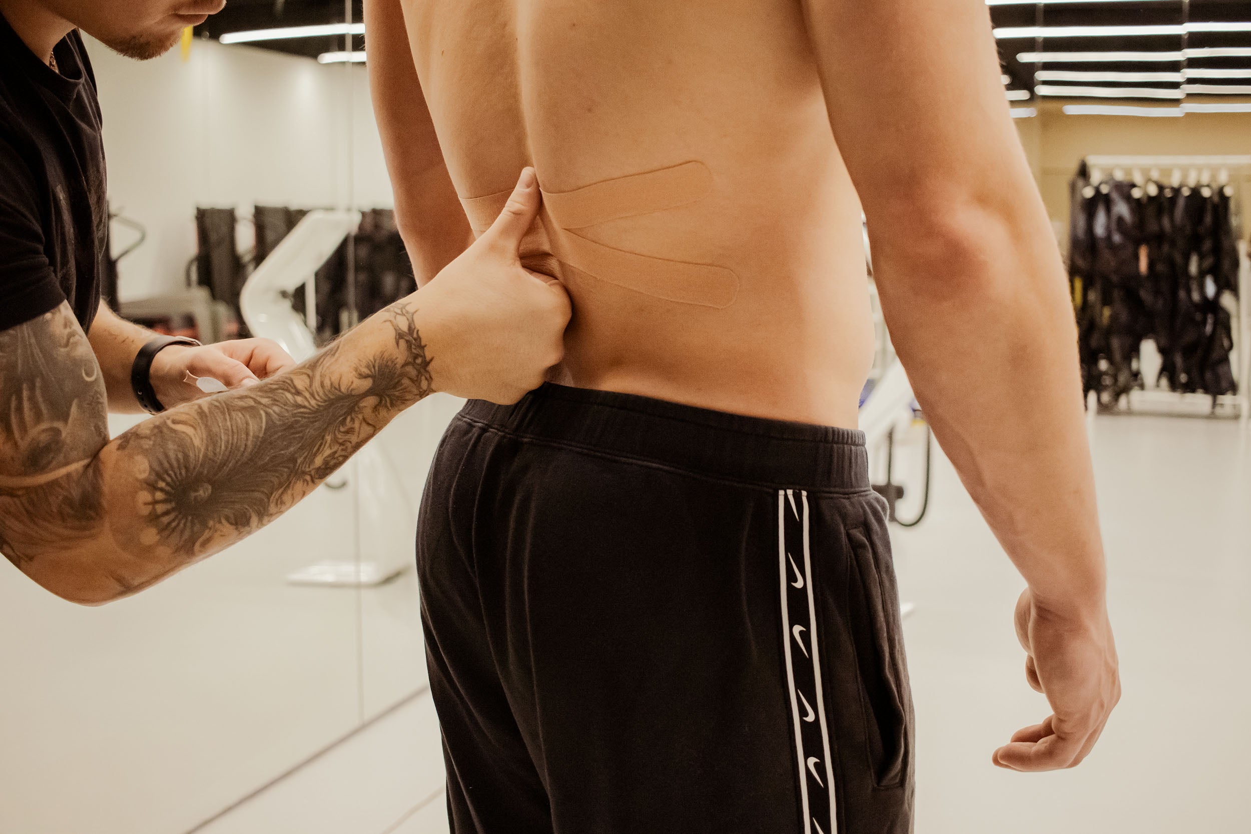 Kinezioloģiskais teips "X" formā | yellowPRECUT TAPE Kinesiology tape "X", 5cm x 25cm