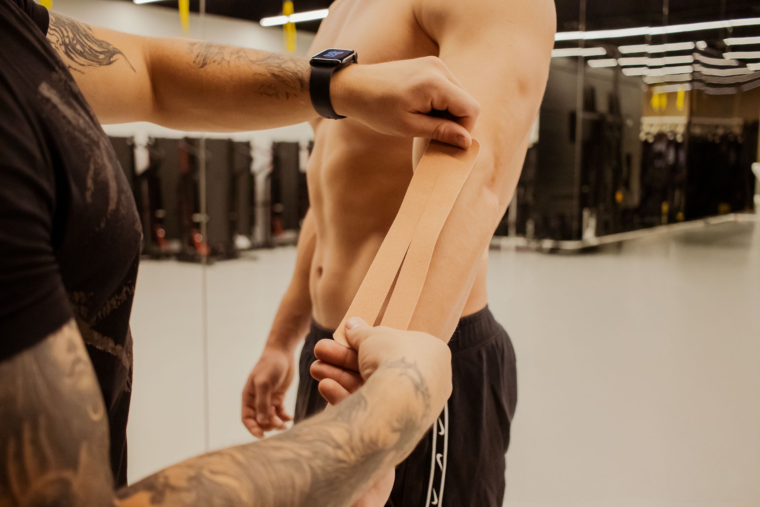 Kinesiology tape in the shape of a "Y" | yellowPRECUT TAPE Kinesiology tape "Y", 5cm x 25cm