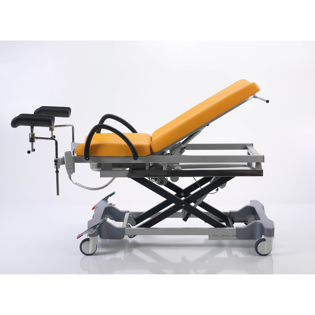JMM 03 Gynecological couch