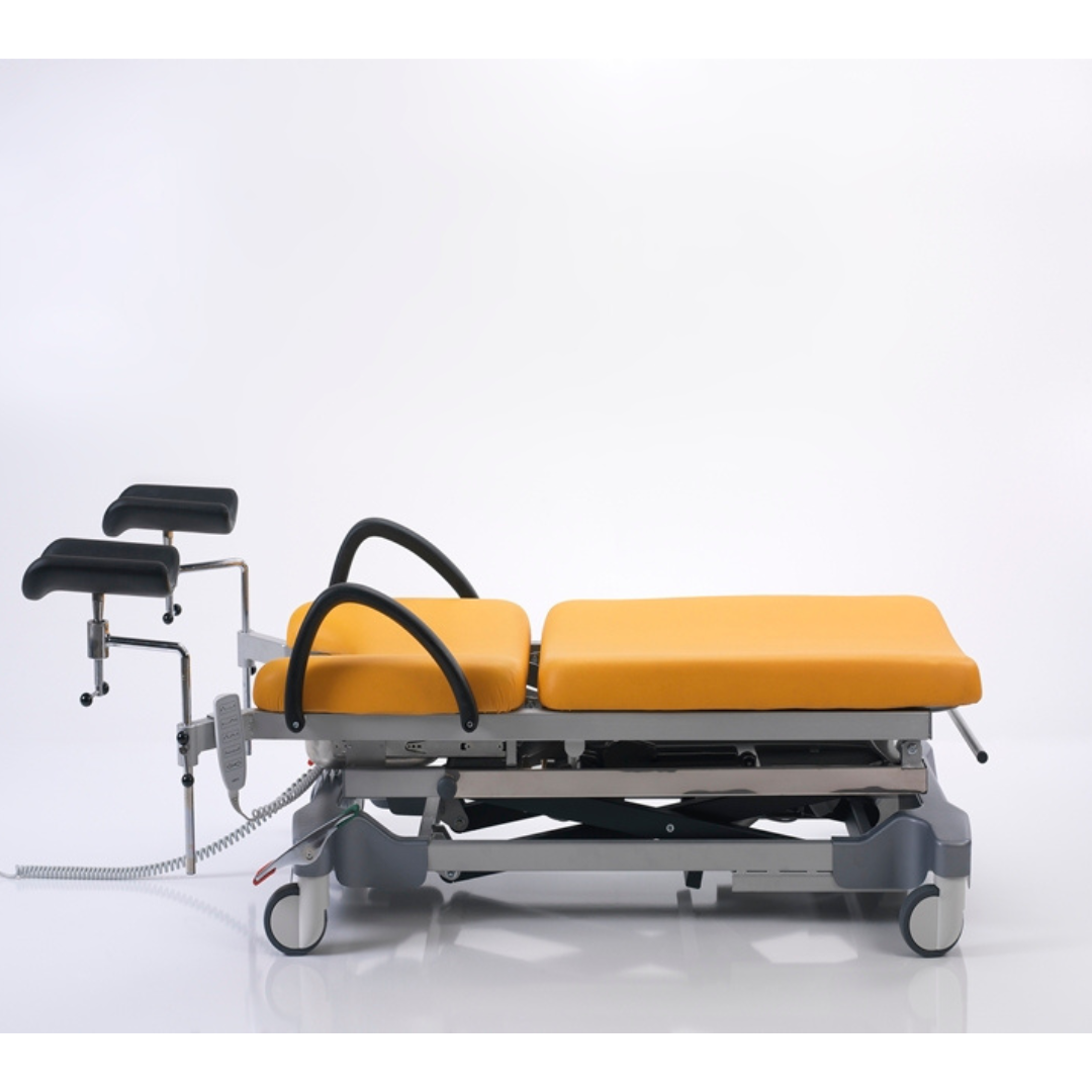 JMM 03 Gynecological couch