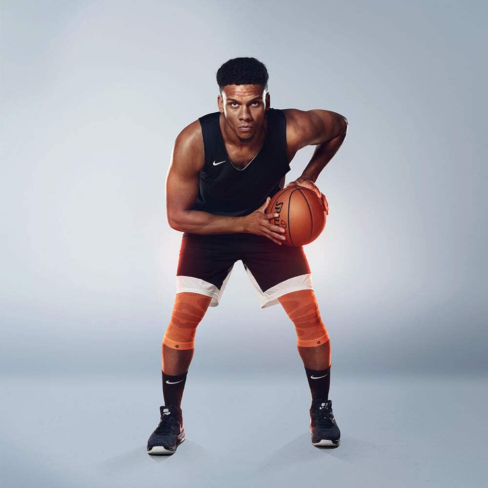 NewYork Knicks | NBA Team Editions | Sports compression for the knee 1 PIECE.
