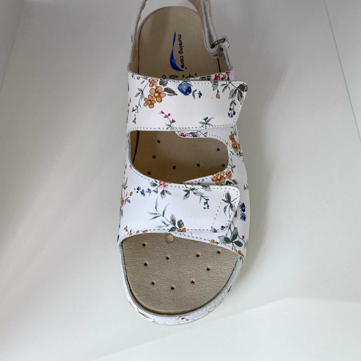 Komforta apavi darbam | FLOWERS | Helsinki