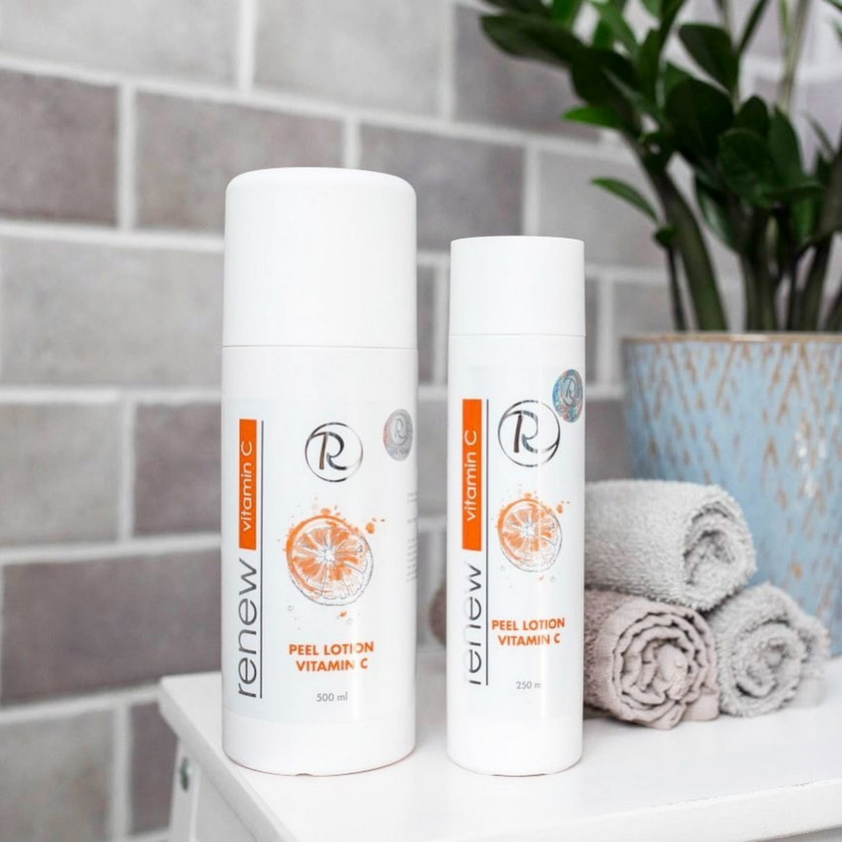 Renew Peel Lotion Vitamin C – Pīlinga losjons ar C vitamīnu
