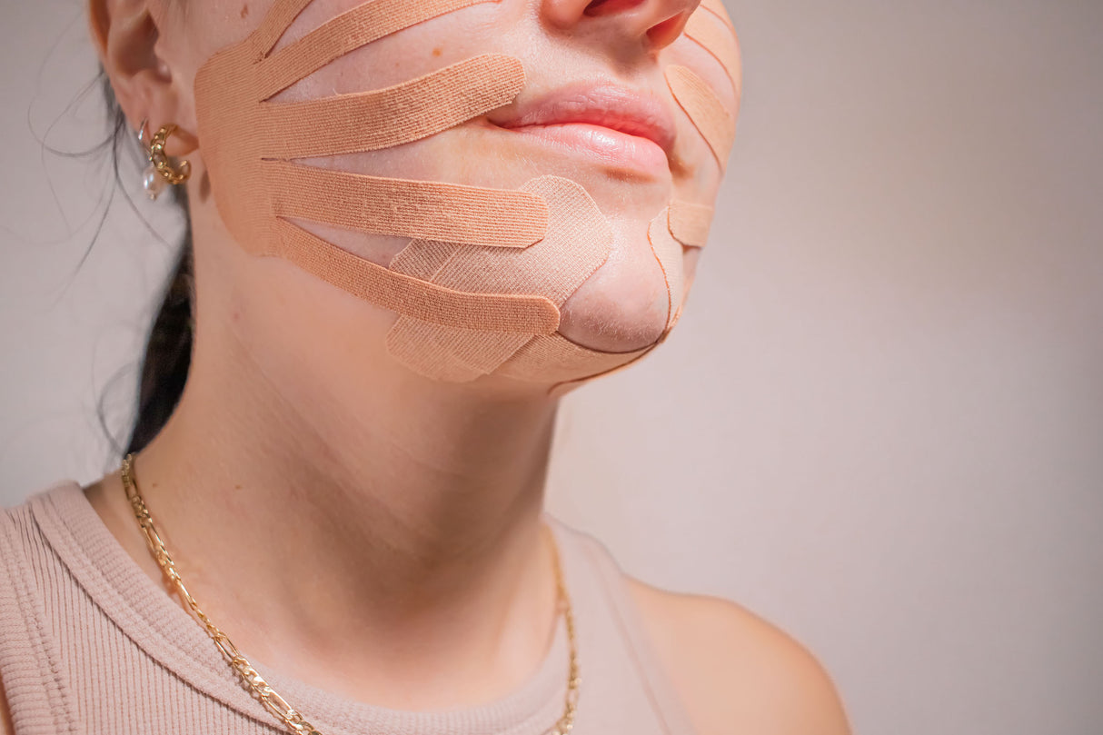 Kinezioloģiskais teips sejai, bēšs | yellowTAPE Facial Lymphatic Kinesiotaping Tape, 2.5cm x 5m