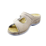Janna Melbourne | Beige