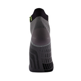 T-FREE RUN sports socks with separated thumb part