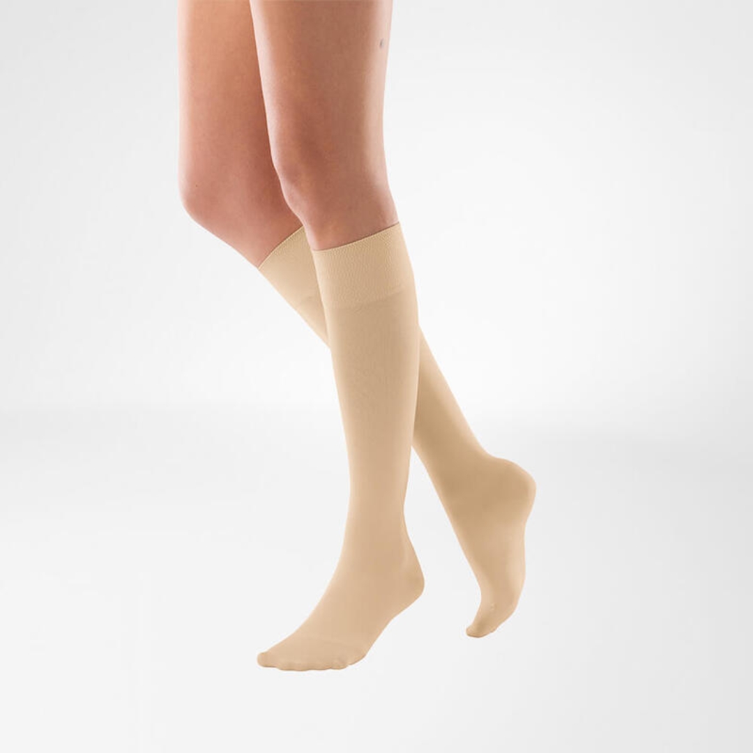 VenoTrain® micro | Half-length compression socks for prevention | Ccl1