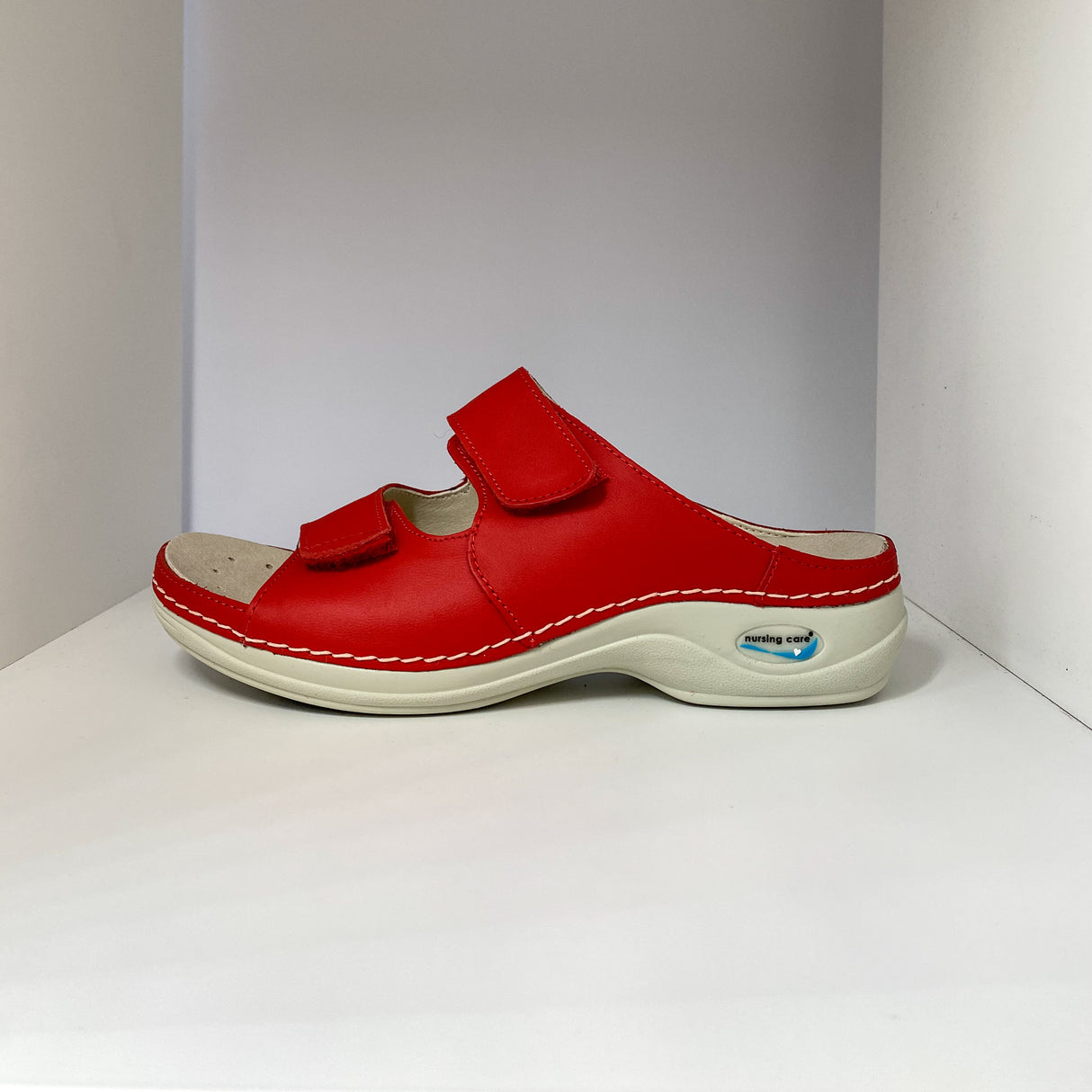 Comfort shoes for work | RED | One