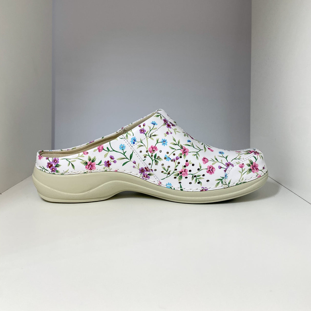 Comfort shoes for work | FLOWERS | Venice