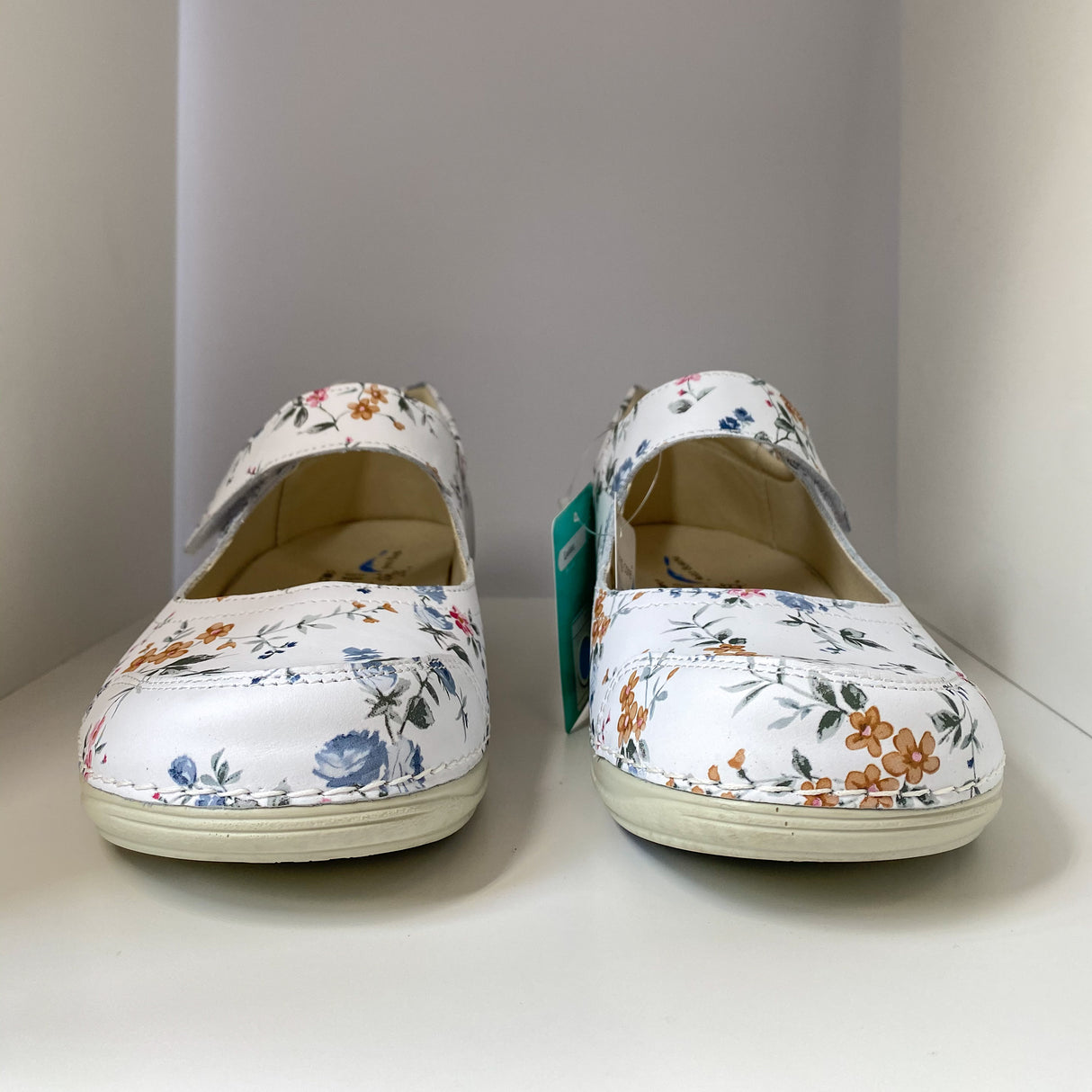 Comfort shoes for work | FLOWERS | Evora